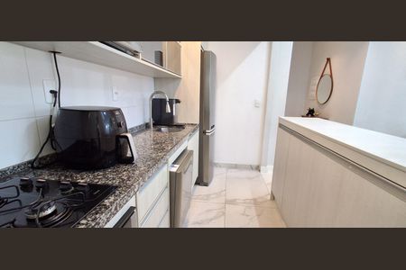 Apartamento à venda com 69m², 2 quartos e 2 vagasCozinha