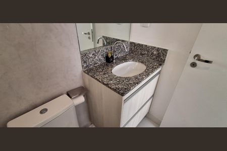 Apartamento à venda com 69m², 2 quartos e 2 vagasBanheiro Suíte