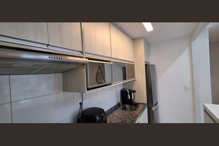 Apartamento à venda com 69m², 2 quartos e 2 vagasCozinha