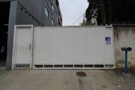 Casa de condomínio à venda com 135m², 2 quartos e 2 vagasFachada do condomínio