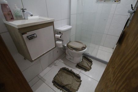Casa de condomínio à venda com 135m², 2 quartos e 2 vagasBanheiro 2