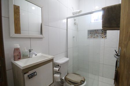 Casa de condomínio à venda com 135m², 2 quartos e 2 vagasBanheiro 2