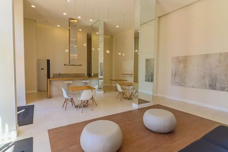 Apartamento à venda com 72m², 2 quartos e 1 vagaÁrea comum - Salão de festas Gourmet
