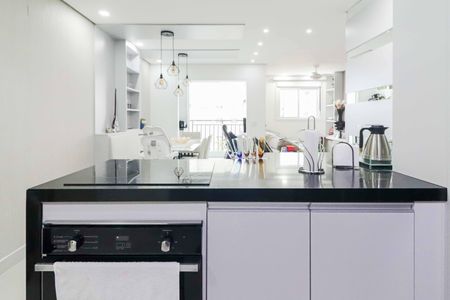 Apartamento à venda com 72m², 2 quartos e 1 vagaCozinha e Área de Serviço