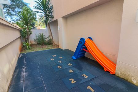 Apartamento à venda com 72m², 2 quartos e 1 vagaÁrea comum - Playground