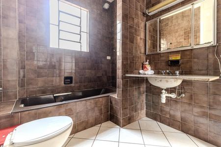 Apartamento à venda com 140m², 3 quartos e sem vagaBanheiro da Suíte