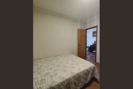Apartamento à venda com 107m², 3 quartos e 2 vagasQuarto 3