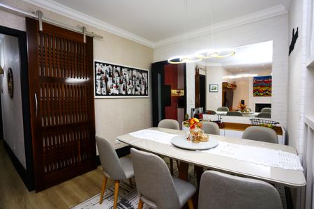 Apartamento para alugar com 122m², 3 quartos e 3 vagasSala