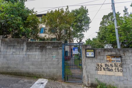 Apartamento à venda com 45m², 2 quartos e 1 vagaFachada + placa