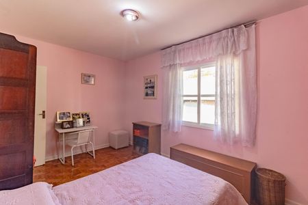 Casa à venda com 307m², 4 quartos e 2 vagasQuarto 3