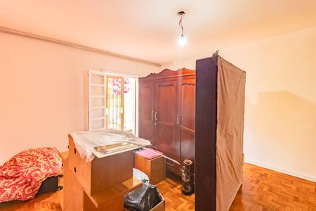 Casa à venda com 307m², 4 quartos e 2 vagasQuarto 4