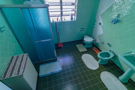 Casa à venda com 307m², 4 quartos e 2 vagasBanheiro 2