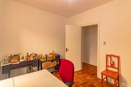 Casa à venda com 307m², 4 quartos e 2 vagasQuarto 2