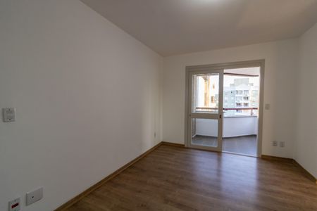 Apartamento à venda com 136m², 2 quartos e 1 vaga Apartamento à venda com 136m², 2 quartos e 1 vagaSala