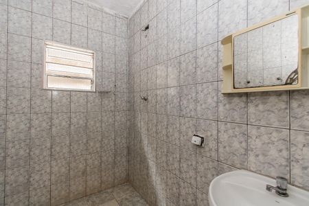 Apartamento à venda com 120m², 2 quartos e 1 vaga Apartamento à venda com 120m², 2 quartos e 1 vagaBanheiro