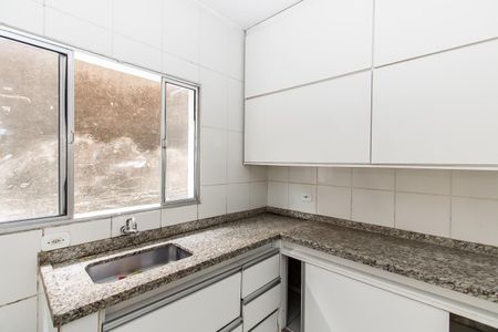 Apartamento à venda com 120m², 2 quartos e 1 vaga Apartamento à venda com 120m², 2 quartos e 1 vagaCozinha