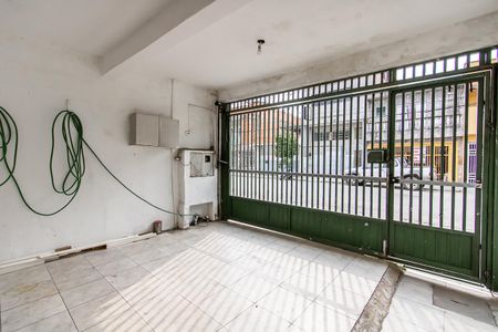 Apartamento à venda com 120m², 2 quartos e 1 vaga Apartamento à venda com 120m², 2 quartos e 1 vagaGaragem