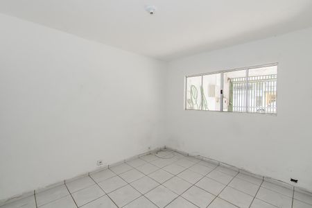 Apartamento à venda com 120m², 2 quartos e 1 vaga Apartamento à venda com 120m², 2 quartos e 1 vagaSala