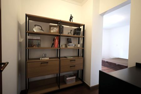 Apartamento à venda com 196m², 4 quartos e 2 vagasQuarto Suíte 1