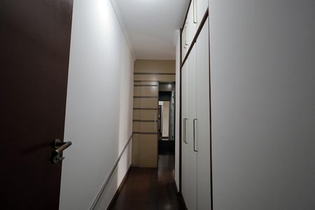 Apartamento à venda com 196m², 4 quartos e 2 vagasQuarto Suíte 3