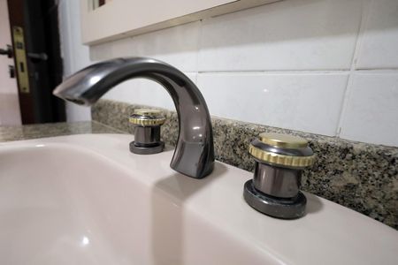 Apartamento à venda com 196m², 4 quartos e 2 vagasBanheiro Suíte 1