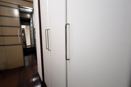 Apartamento à venda com 196m², 4 quartos e 2 vagasQuarto Suíte 3