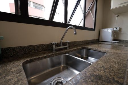Apartamento à venda com 196m², 4 quartos e 2 vagasCozinha
