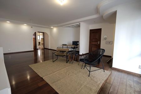 Sala de apartamento à venda com 4 quartos, 196m² em Vila Bastos, Santo André