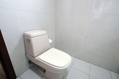 Apartamento à venda com 196m², 4 quartos e 2 vagasBanheiro Suíte 2