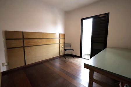 Apartamento à venda com 196m², 4 quartos e 2 vagasQuarto Suíte 3