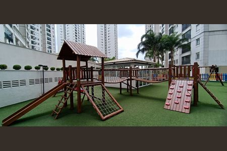 Apartamento à venda com 70m², 2 quartos e 1 vaga Apartamento à venda com 70m², 2 quartos e 1 vagaÁrea comum - Playground