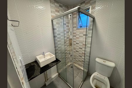 Apartamento à venda com 49m², 2 quartos e 1 vaga Apartamento à venda com 49m², 2 quartos e 1 vagaBanheiro