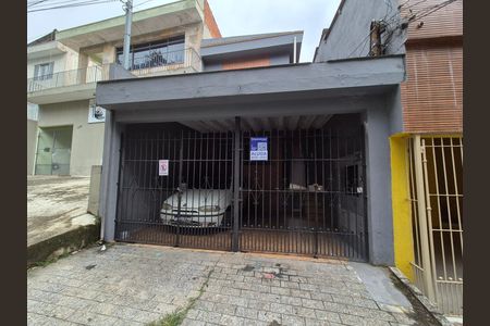 Casa para alugar com 42m², 2 quartos e 1 vaga Casa para alugar com 42m², 2 quartos e 1 vagaFachada plaquinha