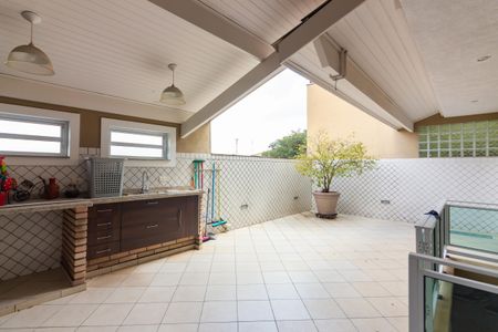 Casa para alugar com 400m², 4 quartos e 4 vagasÁrea Gourmet