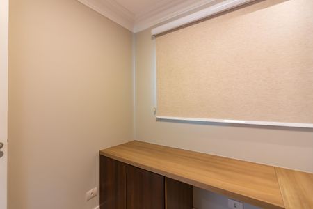 Casa para alugar com 400m², 4 quartos e 4 vagasEscritório