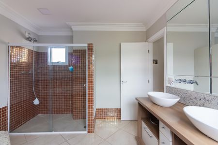 Casa para alugar com 400m², 4 quartos e 4 vagasBanheiro da Suíte