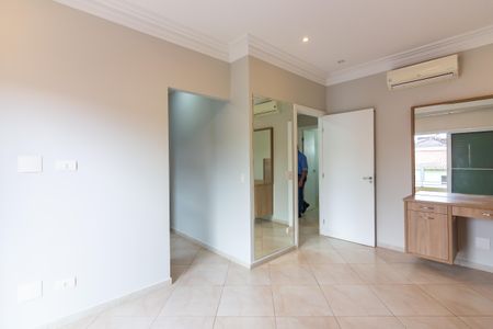 Casa para alugar com 400m², 4 quartos e 4 vagasSuíte