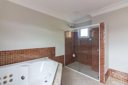 Casa para alugar com 400m², 4 quartos e 4 vagasBanheiro da Suíte