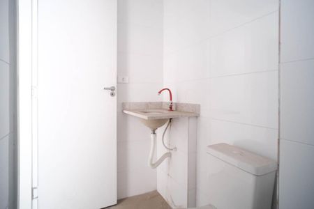 Apartamento à venda com 40m², 2 quartos e sem vagaBanheiro