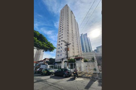 Apartamento para alugar com 65m², 2 quartos e 1 vagaFachada