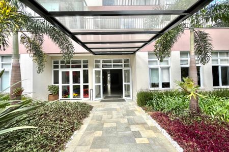 Apartamento à venda com 65m², 2 quartos e 2 vagasHall de entrada