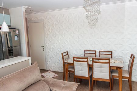 Apartamento à venda com 80m², 3 quartos e 1 vaga Apartamento à venda com 80m², 3 quartos e 1 vagaSala