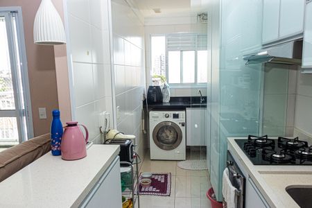 Apartamento à venda com 80m², 3 quartos e 1 vaga Apartamento à venda com 80m², 3 quartos e 1 vagaCozinha e Área de Serviço