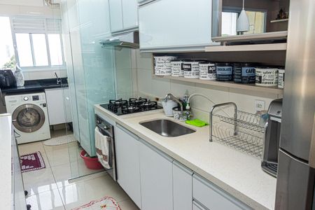 Apartamento à venda com 80m², 3 quartos e 1 vaga Apartamento à venda com 80m², 3 quartos e 1 vagaCozinha e Área de Serviço