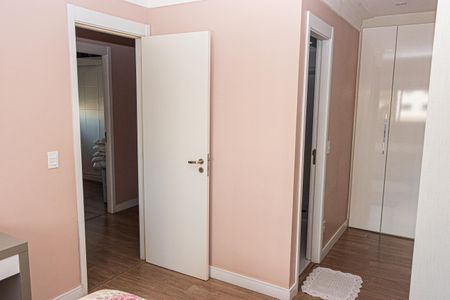 Apartamento à venda com 80m², 3 quartos e 1 vaga Apartamento à venda com 80m², 3 quartos e 1 vagaSuíte
