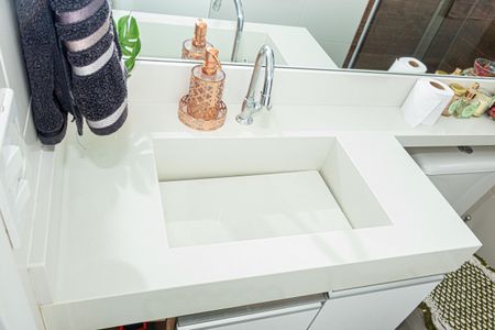 Apartamento à venda com 80m², 3 quartos e 1 vaga Apartamento à venda com 80m², 3 quartos e 1 vagaBanheiro