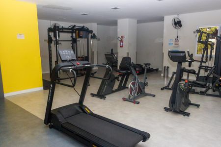 Apartamento à venda com 80m², 3 quartos e 1 vaga Apartamento à venda com 80m², 3 quartos e 1 vagaÁrea comum - Academia