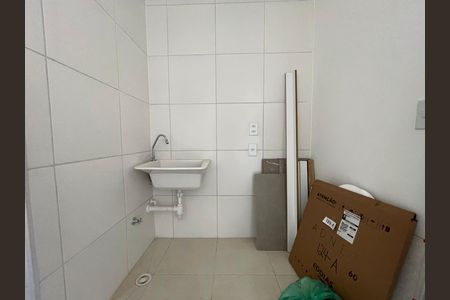 Apartamento para alugar com 34m², 2 quartos e sem vaga Apartamento para alugar com 34m², 2 quartos e sem vagaÁrea de Serviço