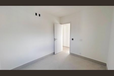 Apartamento para alugar com 121m², 3 quartos e 2 vagas Apartamento para alugar com 121m², 3 quartos e 2 vagasQuarto 3