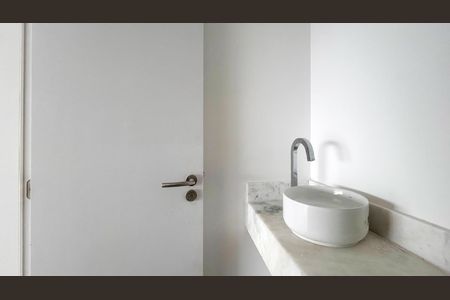 Apartamento para alugar com 121m², 3 quartos e 2 vagas Apartamento para alugar com 121m², 3 quartos e 2 vagasLavabo